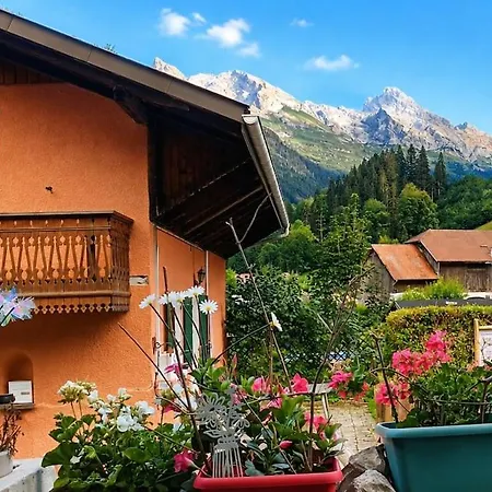 Le Cocon Des Aravis Au Coeur Du Village Appartamento *